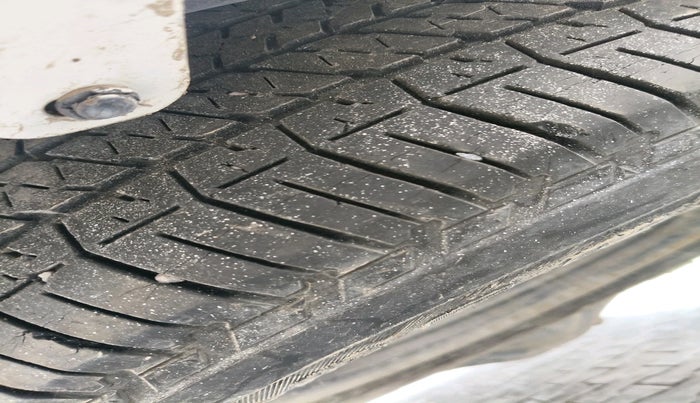 2016 Mahindra Scorpio S10 AT, Diesel, Automatic, 99,437 km, tyre