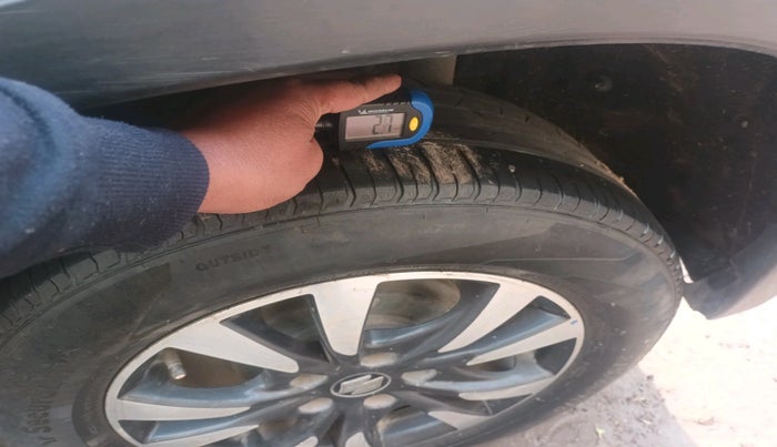 2019 Maruti Vitara Brezza VDI AMT, Diesel, Automatic, 89,235 km, tyre