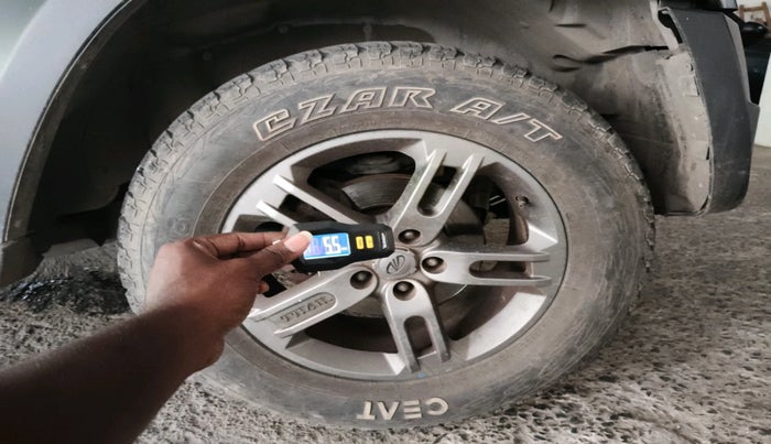 2021 Mahindra Thar LX PETROL HT 4WD AT, Petrol, Automatic, 34,789 km, tyre