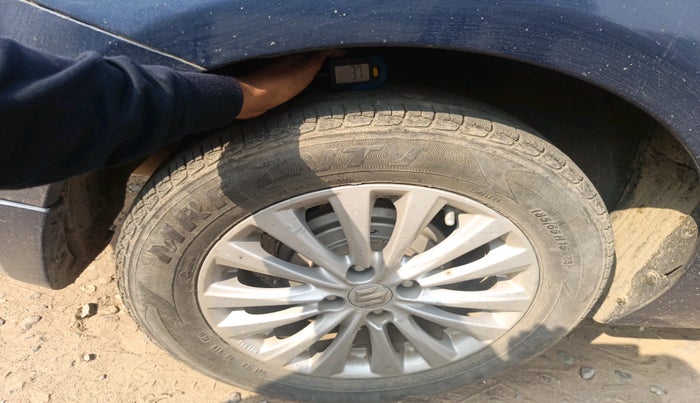 2015 Maruti Ciaz ZXI, Petrol, Manual, 1,17,786 km, tyre