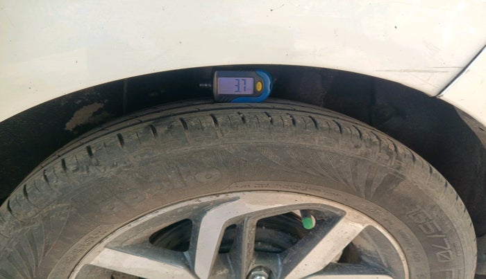 2020 Hyundai GRAND I10 NIOS SPORTZ AMT 1.2 KAPPA VTVT, Petrol, Automatic, 31,267 km, tyre