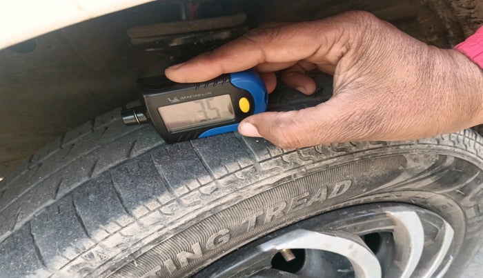 2018 Maruti Wagon R 1.0 LXI CNG, Petrol, Manual, 63,211 km, tyre