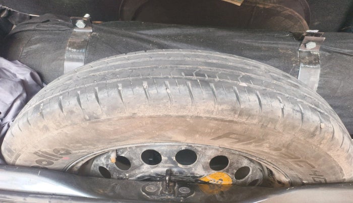 2023 Tata PUNCH PURE MT, Petrol, Manual, 25,255 km, tyre