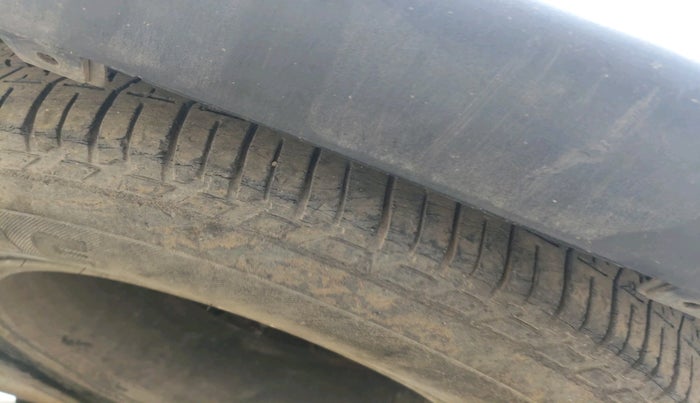 2014 Mahindra XUV500 W8, Diesel, Manual, 1,37,724 km, tyre