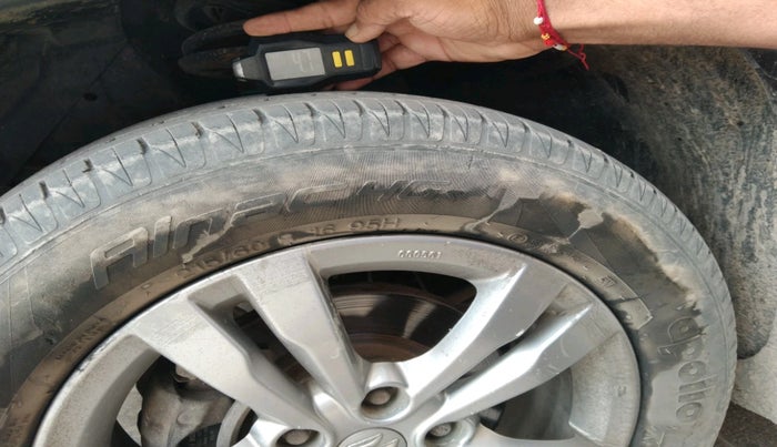 2017 Maruti Vitara Brezza ZDI PLUS, Diesel, Manual, 1,26,008 km, tyre