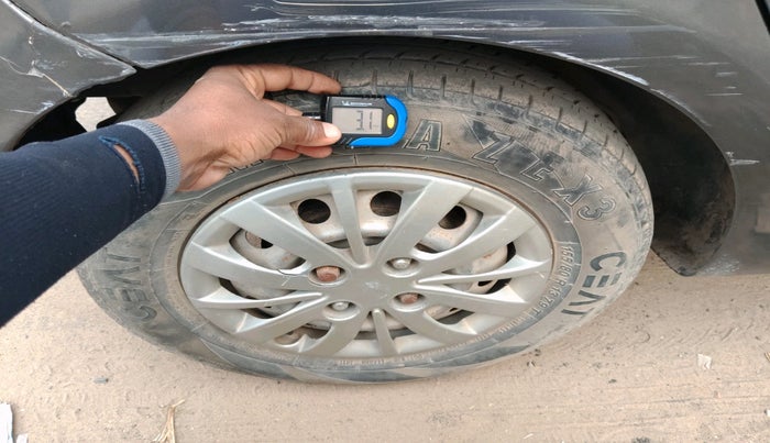 2015 Hyundai i10 MAGNA 1.1, Petrol, Manual, 64,410 km, tyre