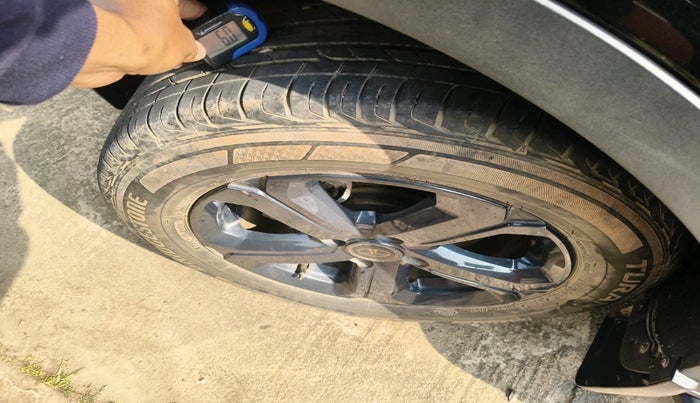 2022 Tata NEXON XZ PLUS PETROL DARK EDITION, Petrol, Manual, 16,052 km, tyre