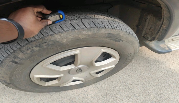 2021 Mahindra Scorpio S5, Diesel, Manual, 64,218 km, tyre