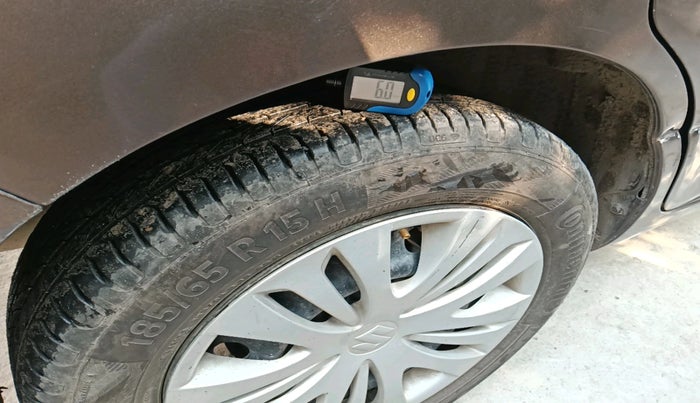 2012 Maruti Ertiga VXI, Petrol, Manual, 1,74,378 km, tyre