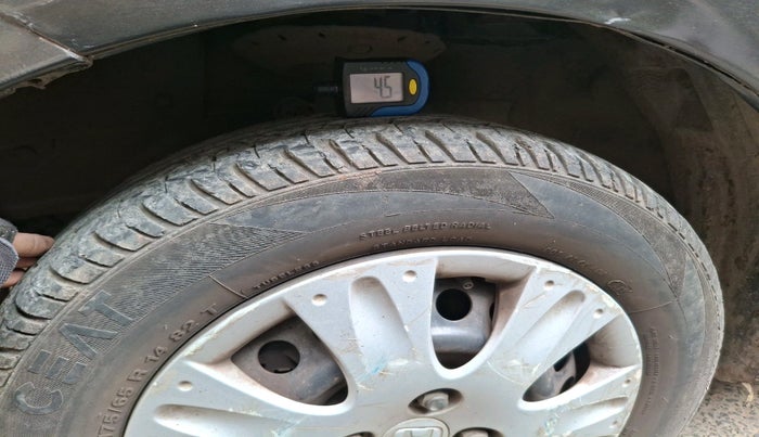 2016 Honda Amaze 1.2L I-VTEC S AT, Petrol, Automatic, 77,227 km, tyre