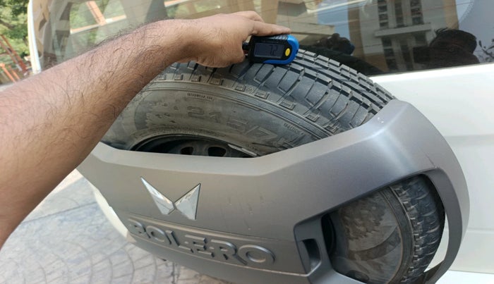 2023 Mahindra BOLERO NEO N10 R, Diesel, Manual, 9,380 km, tyre