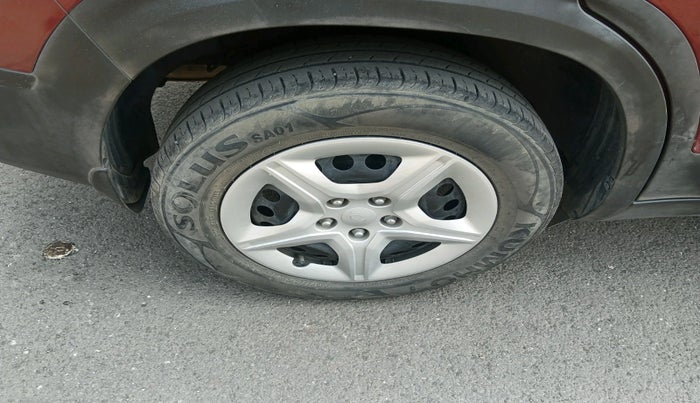 2021 KIA SELTOS HTK 1.5 PETROL, Petrol, Manual, 47,157 km, tyre