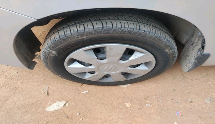 2016 Maruti Wagon R 1.0 VXI AMT, Petrol, Automatic, 69,332 km, tyre