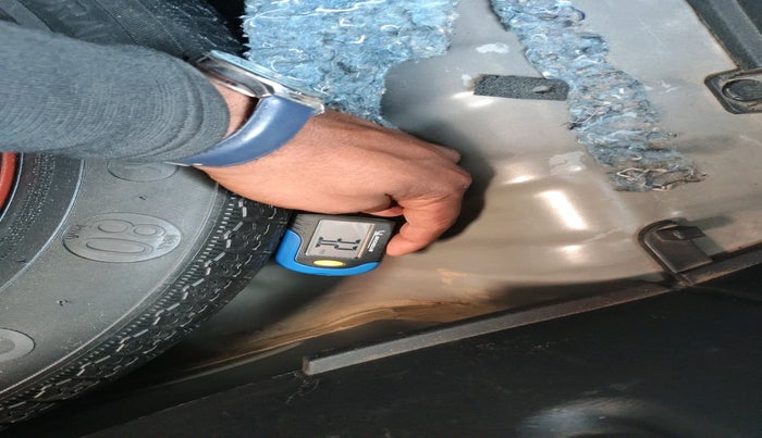 2021 Nissan MAGNITE XV MT, Petrol, Manual, 1,21,385 km, tyre