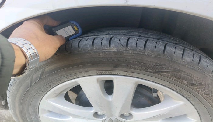 2016 Maruti Ertiga ZXI+, Petrol, Manual, 58,464 km, tyre