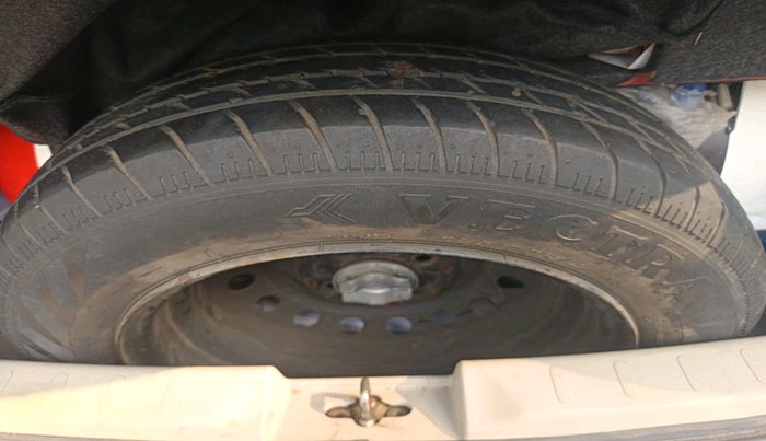 2020 Maruti Celerio VXI CNG, Petrol, Manual, 1,21,073 km, tyre