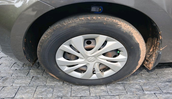 2018 Maruti Swift VXI, Petrol, Manual, 58,155 km, tyre