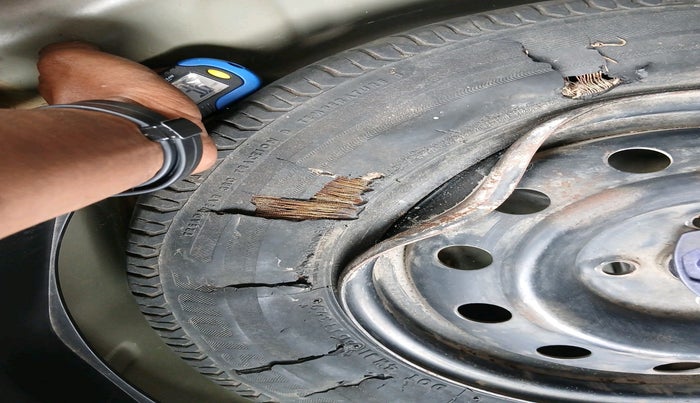 2018 Maruti Swift VXI, Petrol, Manual, 58,155 km, tyre