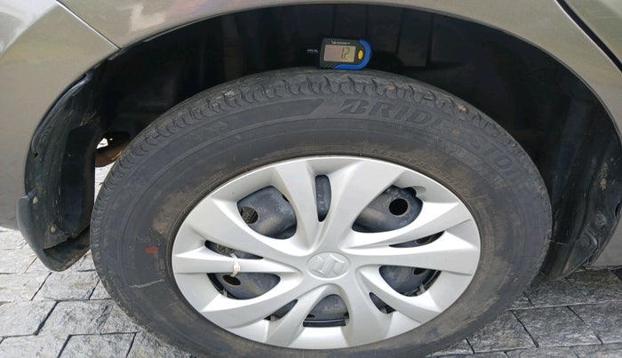 2018 Maruti Swift VXI, Petrol, Manual, 58,155 km, tyre