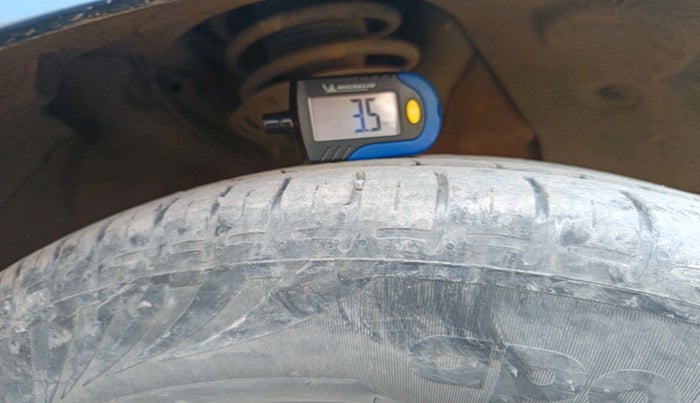 2020 Hyundai GRAND I10 NIOS SPORTZ 1.2 KAPPA VTVT CNG, Petrol, Manual, 53,984 km, tyre