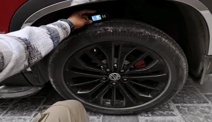 2021 MG HECTOR PLUS SHARP 2.0 DIESEL TURBO MT 6-STR, Diesel, Manual, 29,431 km, tyre