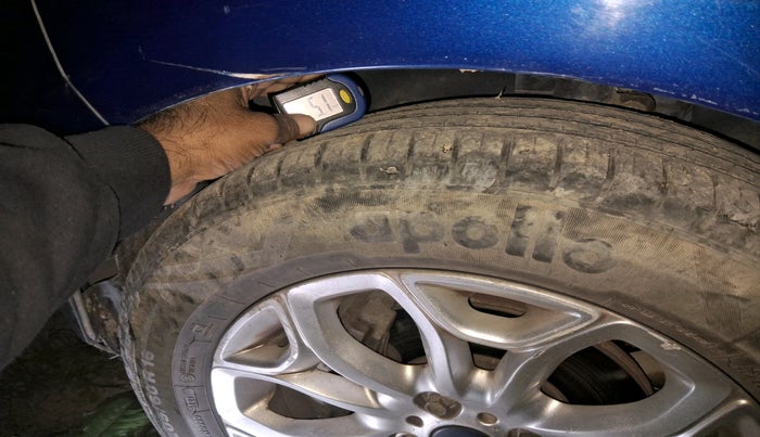 2013 Ford Ecosport TITANIUM 1.0L ECOBOOST, Petrol, Manual, 87,871 km, tyre