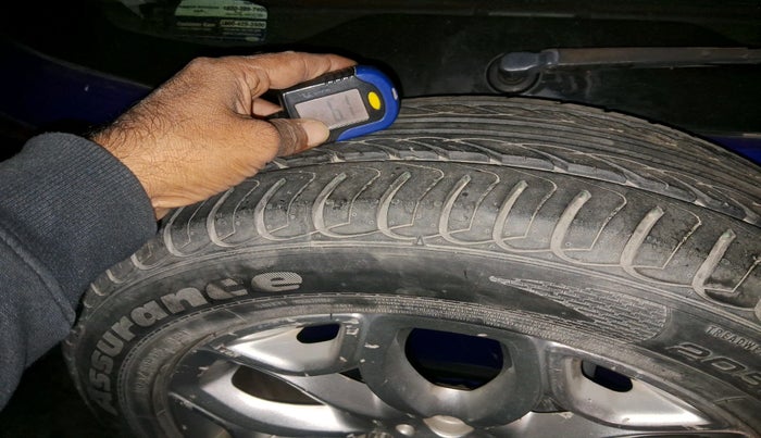 2013 Ford Ecosport TITANIUM 1.0L ECOBOOST, Petrol, Manual, 87,871 km, tyre