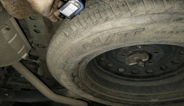 2014 Mahindra XUV500 W6, Diesel, Manual, 52,041 km, tyre