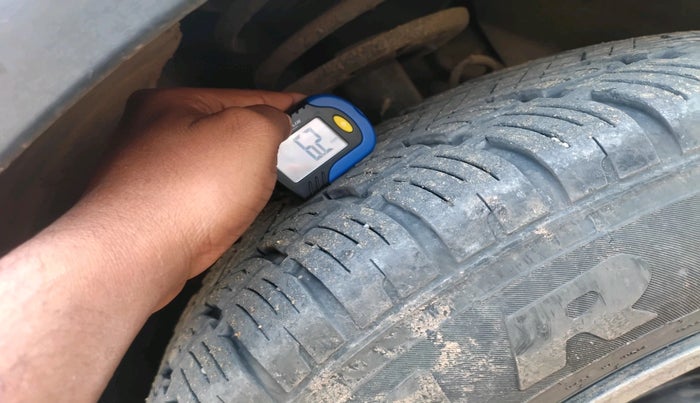 2020 Mahindra XUV500 W7, Diesel, Manual, 1,01,281 km, tyre