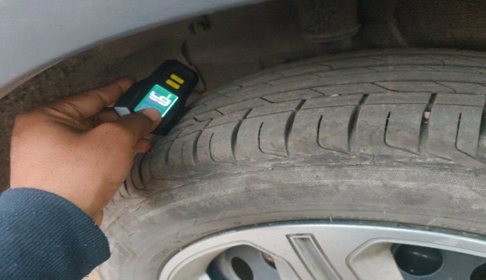 2022 Tata NEXON XM DIESEL, Diesel, Manual, 1,05,852 km, tyre