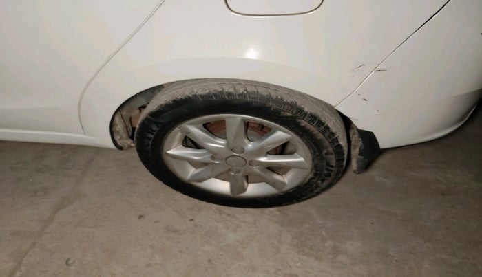 2015 Tata Zest XT PETROL, Petrol, Manual, 68,743 km, tyre