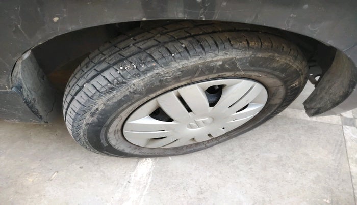 2019 Maruti Alto LXI, Petrol, Manual, 6,383 km, tyre