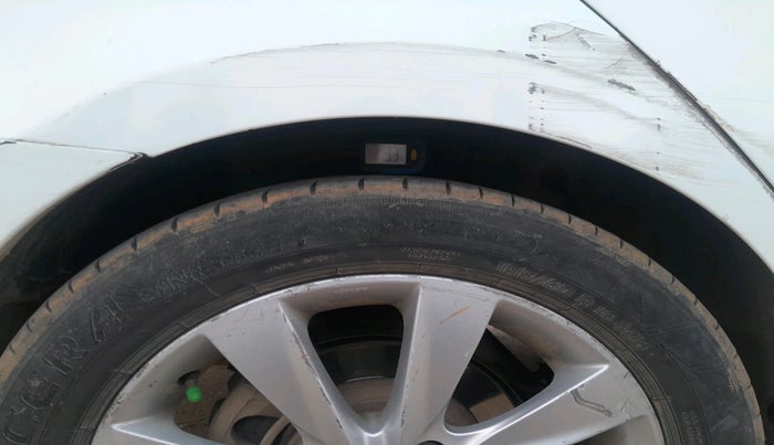 2013 Hyundai Verna FLUIDIC 1.6 CRDI SX OPT AT, Diesel, Automatic, 1,56,255 km, tyre