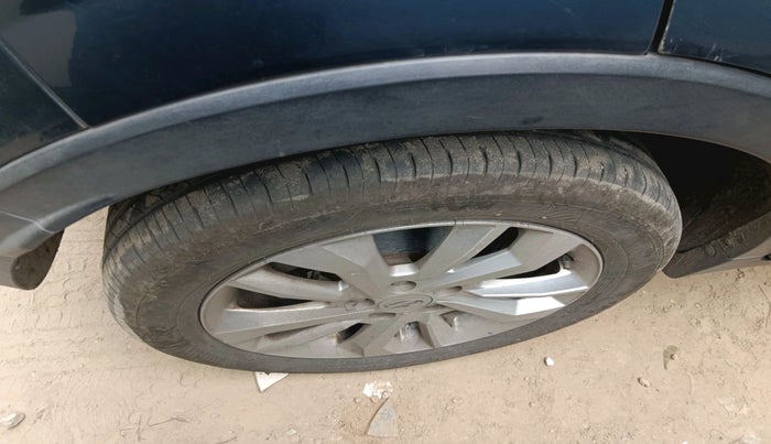 2019 Mahindra XUV300 W8 1.5 DIESEL, Diesel, Manual, 84,295 km, tyre