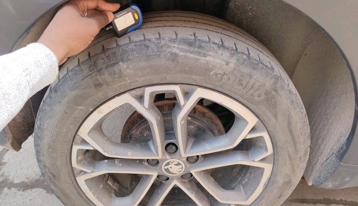 2022 Skoda KUSHAQ STYLE 1.0L TSI AT, Petrol, Automatic, 44,110 km, tyre