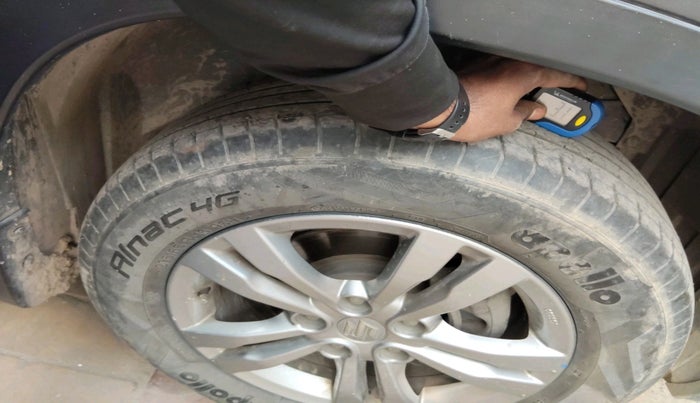 2017 Maruti Vitara Brezza ZDI PLUS, Diesel, Manual, 98,542 km, tyre