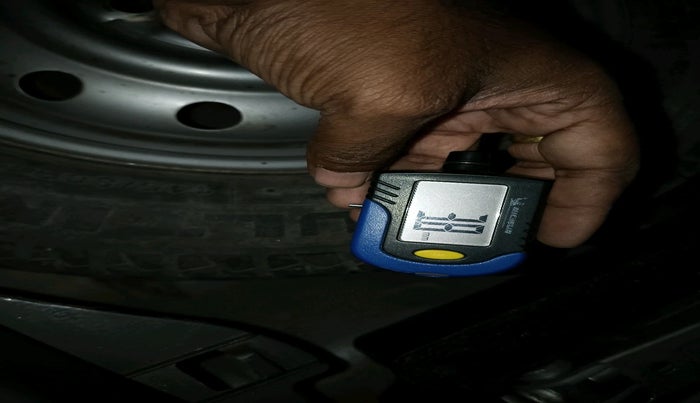 2011 Maruti Wagon R 1.0 LXI, Petrol, Manual, 1,02,797 km, tyre