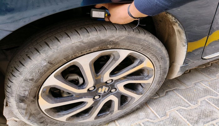 2023 Maruti Baleno ALPHA 1.2 AGS, Petrol, Automatic, 33,832 km, tyre