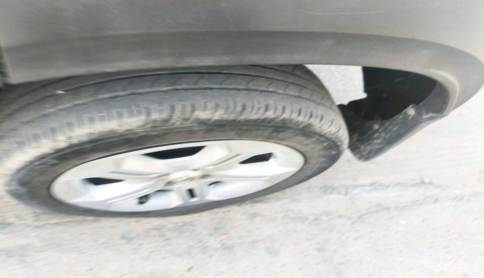 2022 Renault Kiger RXT MT, Petrol, Manual, 52,480 km, tyre