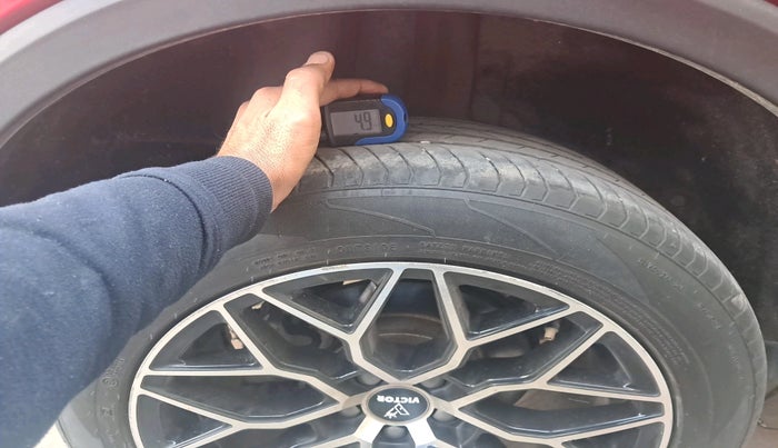 2024 MG ASTOR Select 1.5 CVT (Ivory), Petrol, Automatic, 11,759 km, tyre