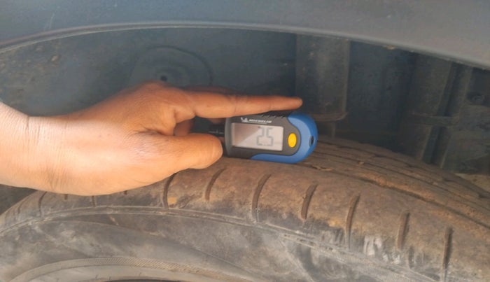 2018 Tata NEXON XM DIESEL, Diesel, Manual, 77,679 km, tyre