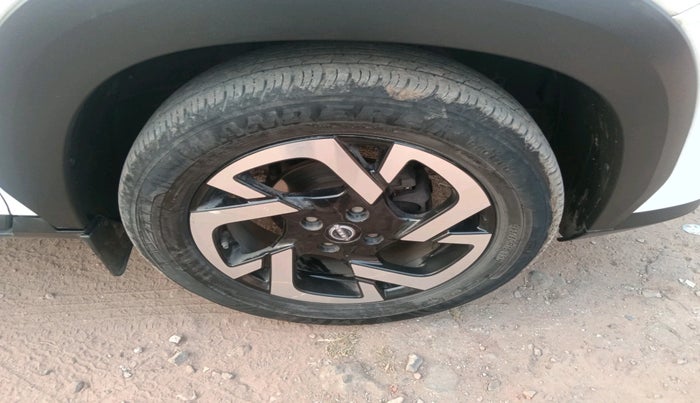 2023 Nissan MAGNITE XV MT, Petrol, Manual, 39,301 km, tyre