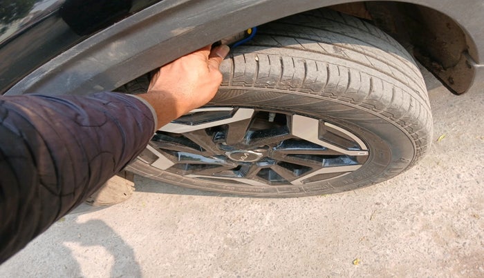 2024 KIA SELTOS  HTX 1.5 PETROL CVT, Petrol, Automatic, 17,873 km, tyre