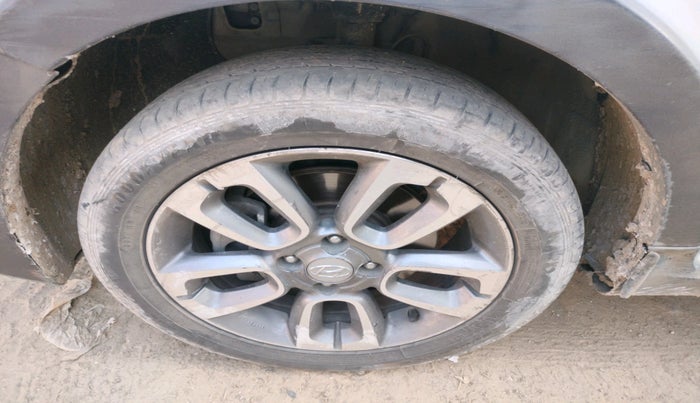 2017 Hyundai i20 Active 1.4 SX, Diesel, Manual, 1,13,681 km, tyre