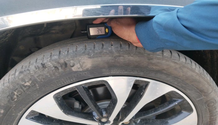 2021 MG HECTOR PLUS SHARP 2.0 DIESEL TURBO MT 6-STR, Diesel, Manual, 1,29,189 km, tyre