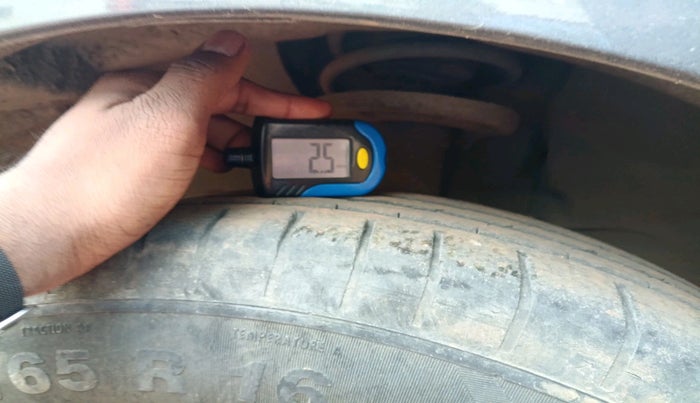 2015 Ford Ecosport TITANIUM 1.5L DIESEL, Diesel, Manual, 85,789 km, tyre