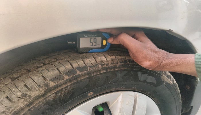 2013 Maruti Alto 800 LXI, Petrol, Manual, 1,26,306 km, tyre