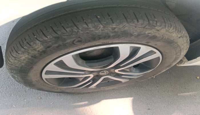 2022 Tata Tiago XT CNG, Petrol, Manual, 45,955 km, tyre