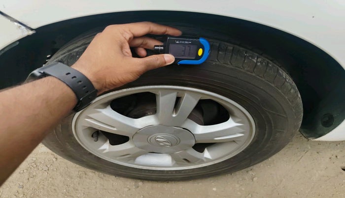 2011 Hyundai i20 ASTA 1.4 CRDI, Diesel, Manual, 84,832 km, tyre