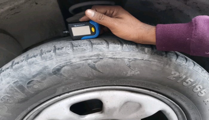 2014 Renault Duster 85 PS RXE DIESEL, Diesel, Manual, 92,832 km, tyre